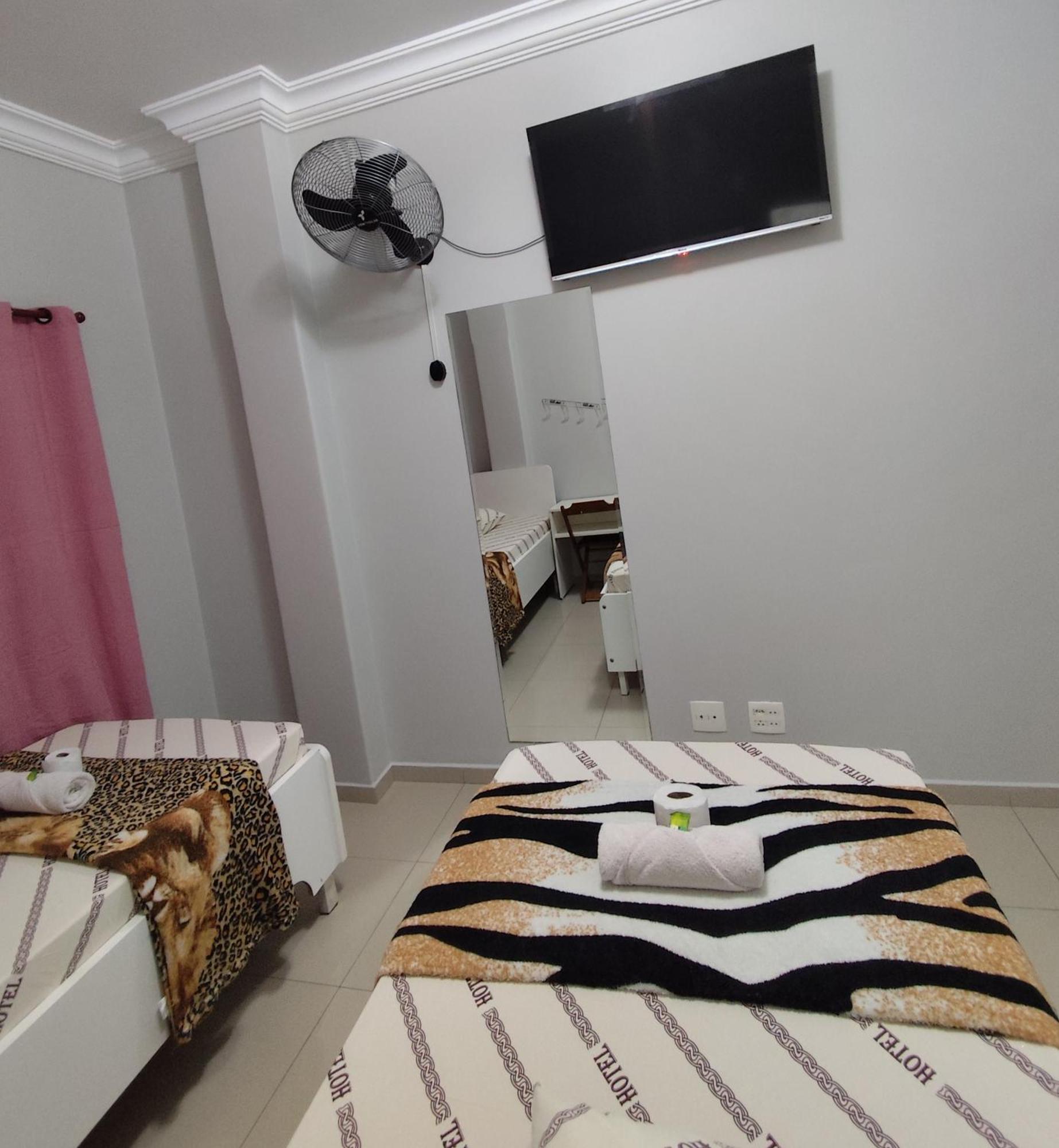 Hotel Amanhecer N903- Feirinha Da Madrugada-Bras São Paulo Luaran gambar